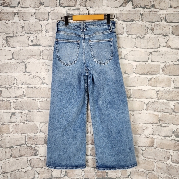 Good American Good Skate Wide Cropped Jean Size 6/28 Medium Blue Wash - Picture 9 of 14